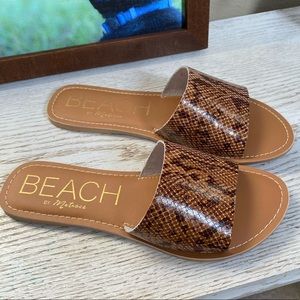 Beach by Matisse Slides